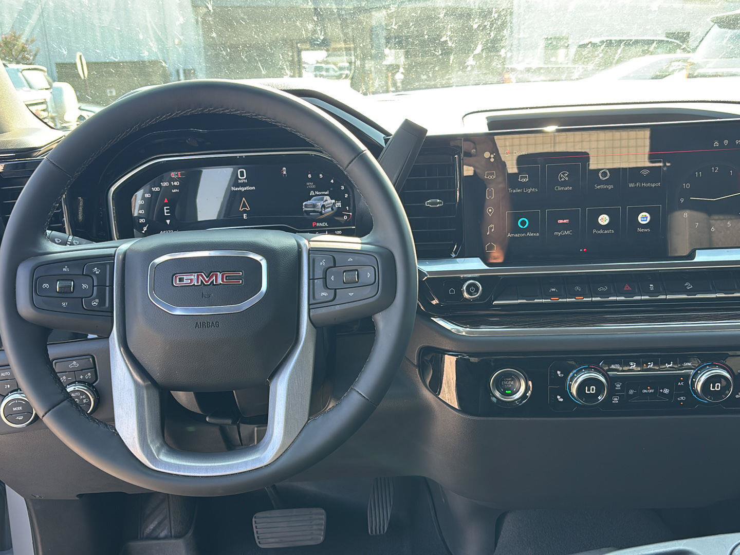 Used 2024 GMC Sierra 1500 Elevation w/ X31 Off-Road Package AWD/4WD image 16