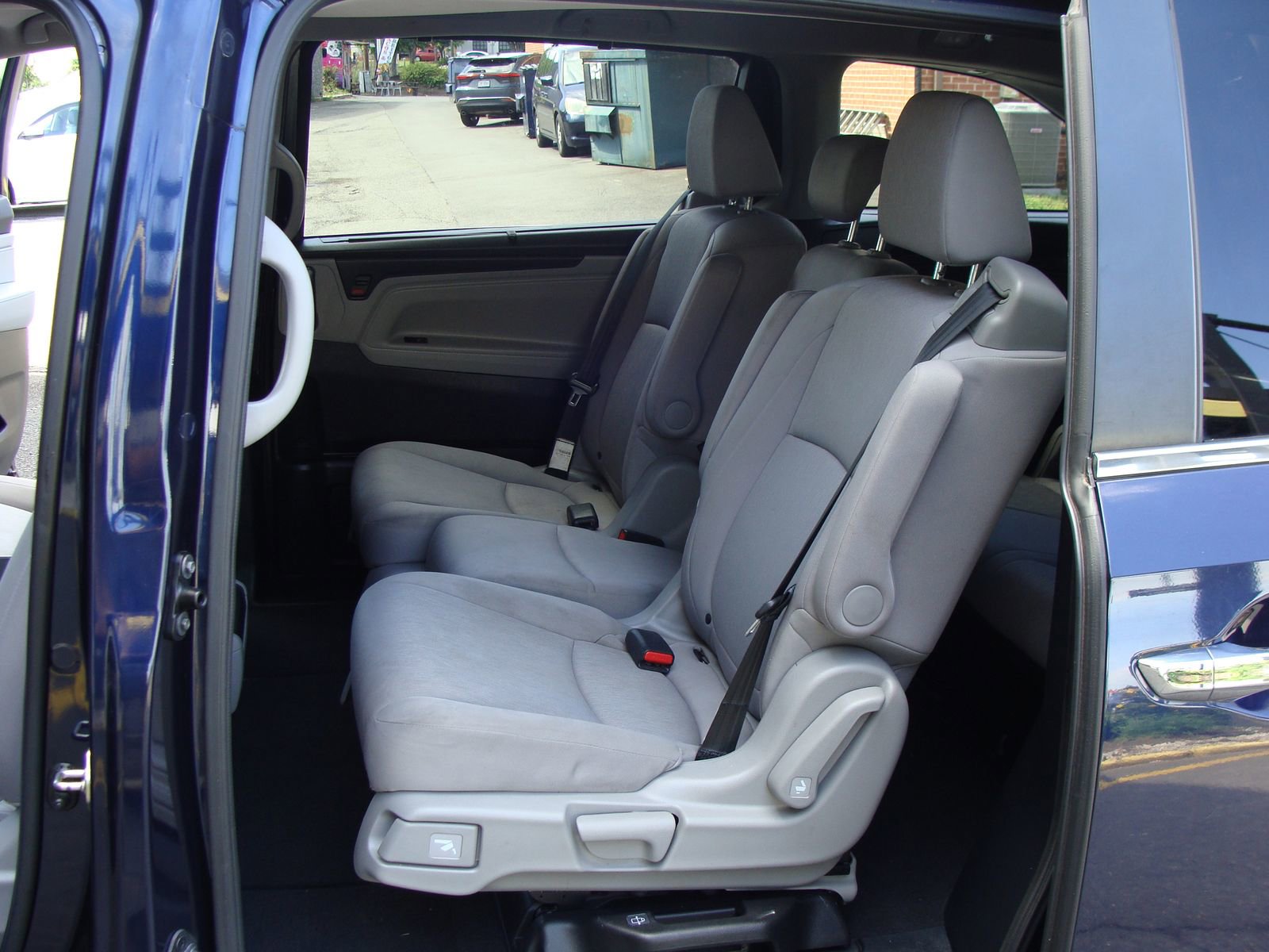 Used 2019 Honda Odyssey EX image 8