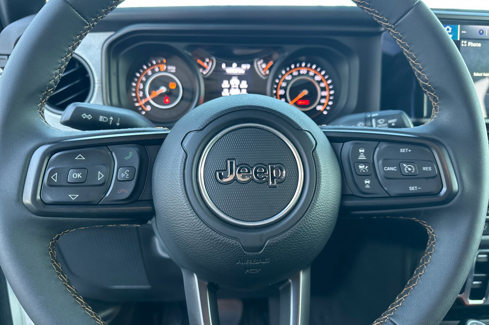 Used 2024 Jeep Gladiator Sport image 15