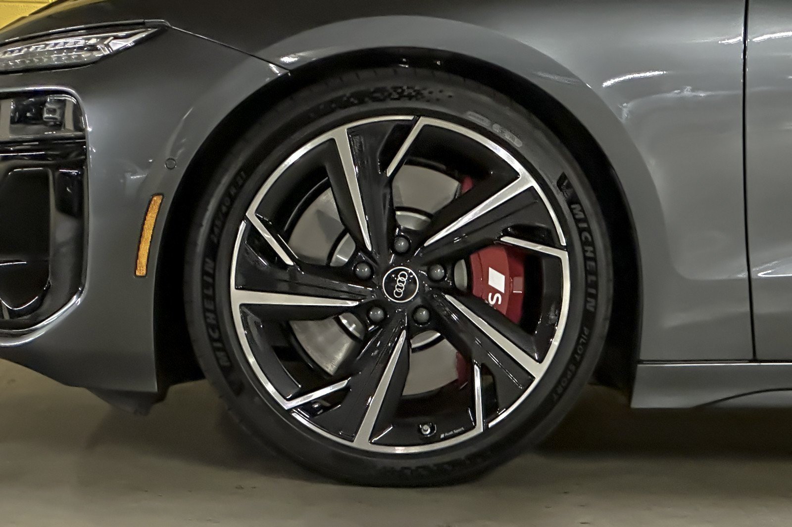 New 2027 Audi S6 e-tron Prestige AWD/4WD image 22