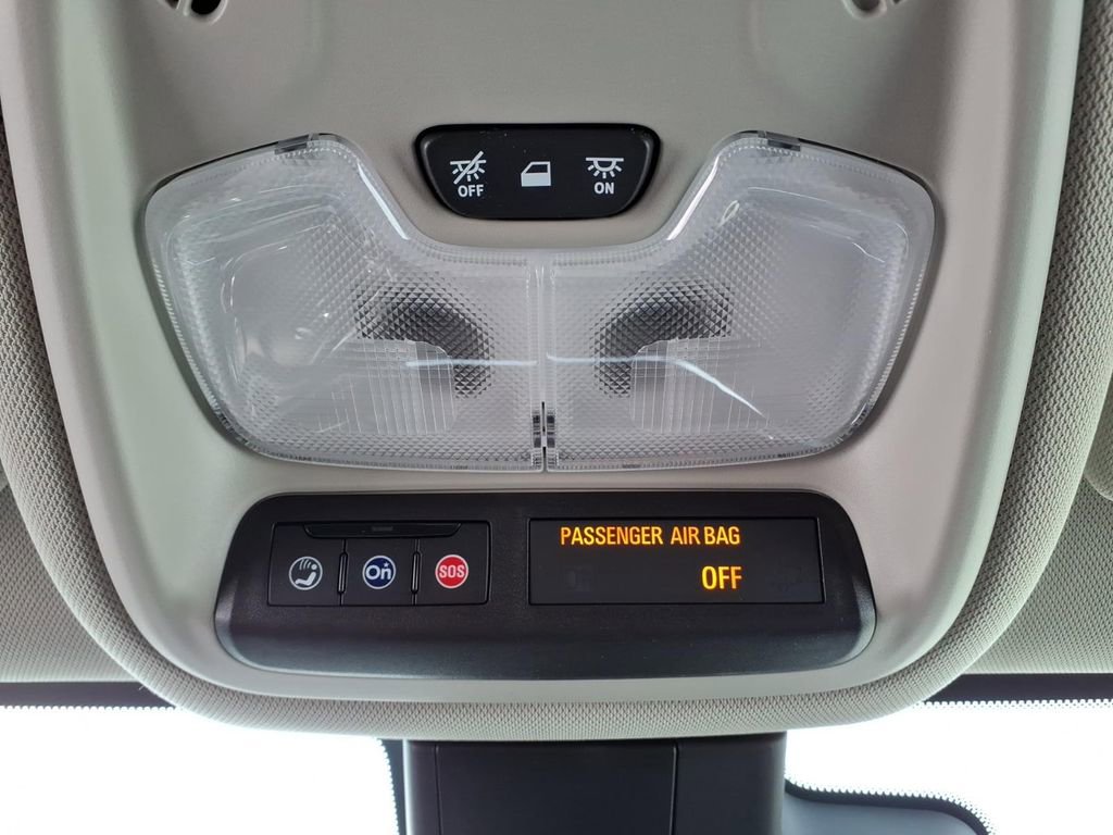 Used 2023 Buick Encore GX Select w/ Safety Package II image 18