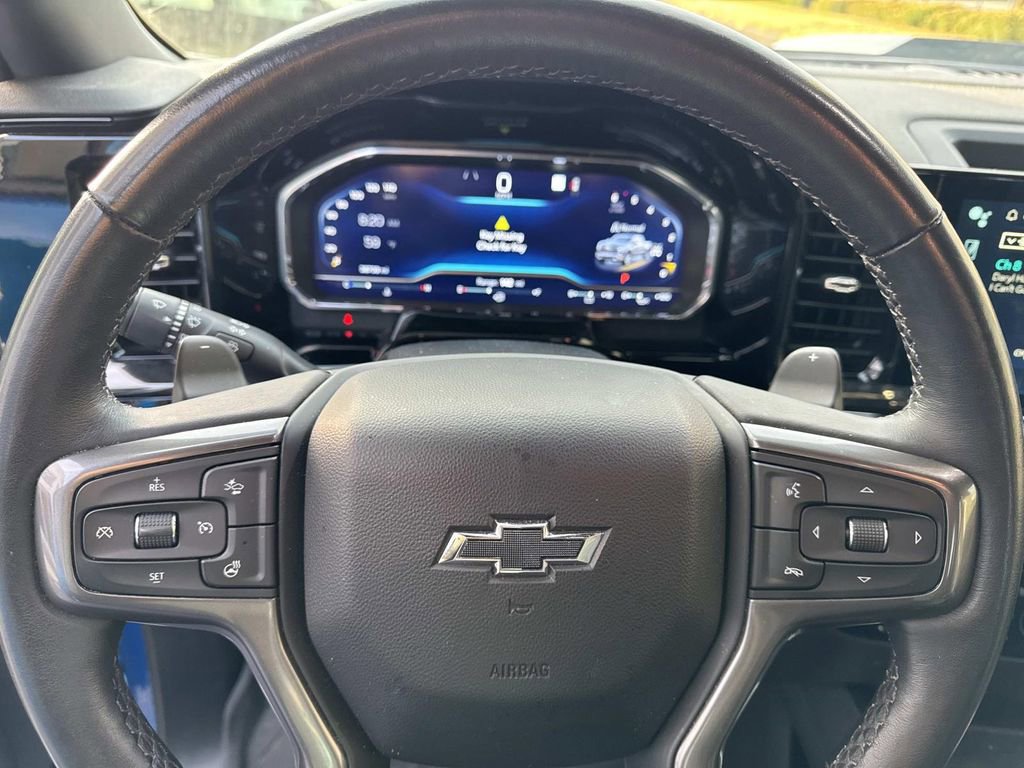 Used 2022 Chevrolet Silverado 1500 ZR2 w/ Technology Package image 24