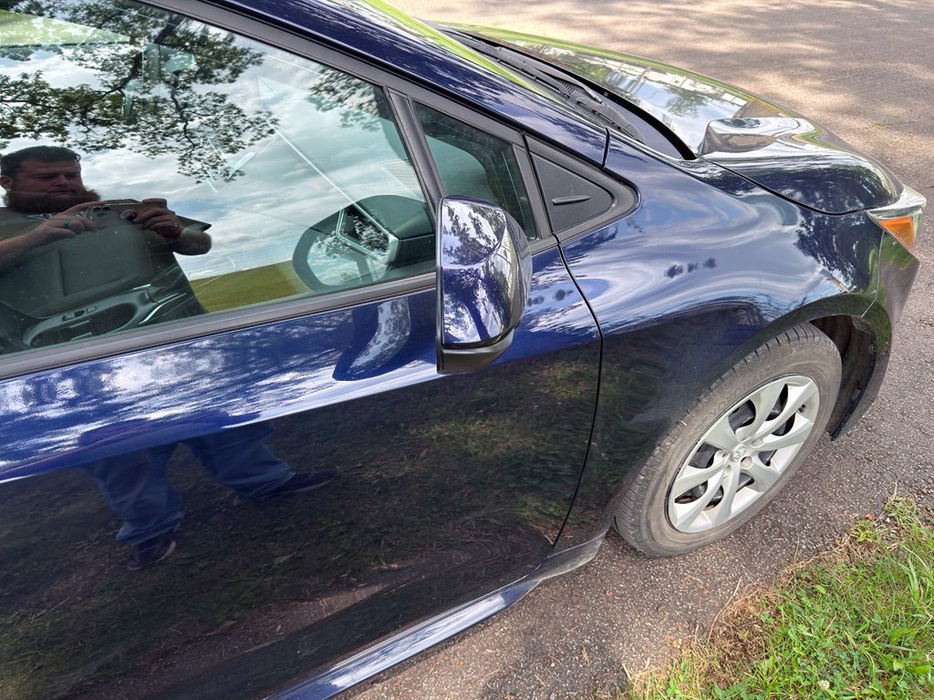 Used 2024 Toyota Corolla LE FWD image 9