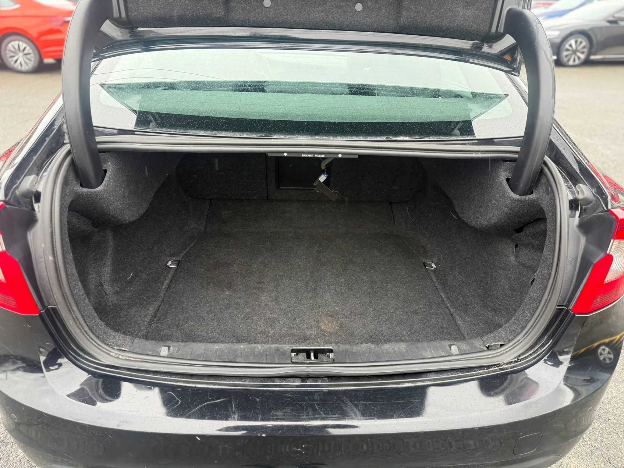 Used 2013 Volvo S60 T5 image 9