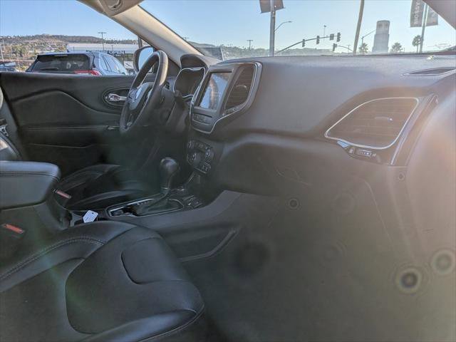 Certified 2023 Jeep Cherokee Altitude Lux image 22