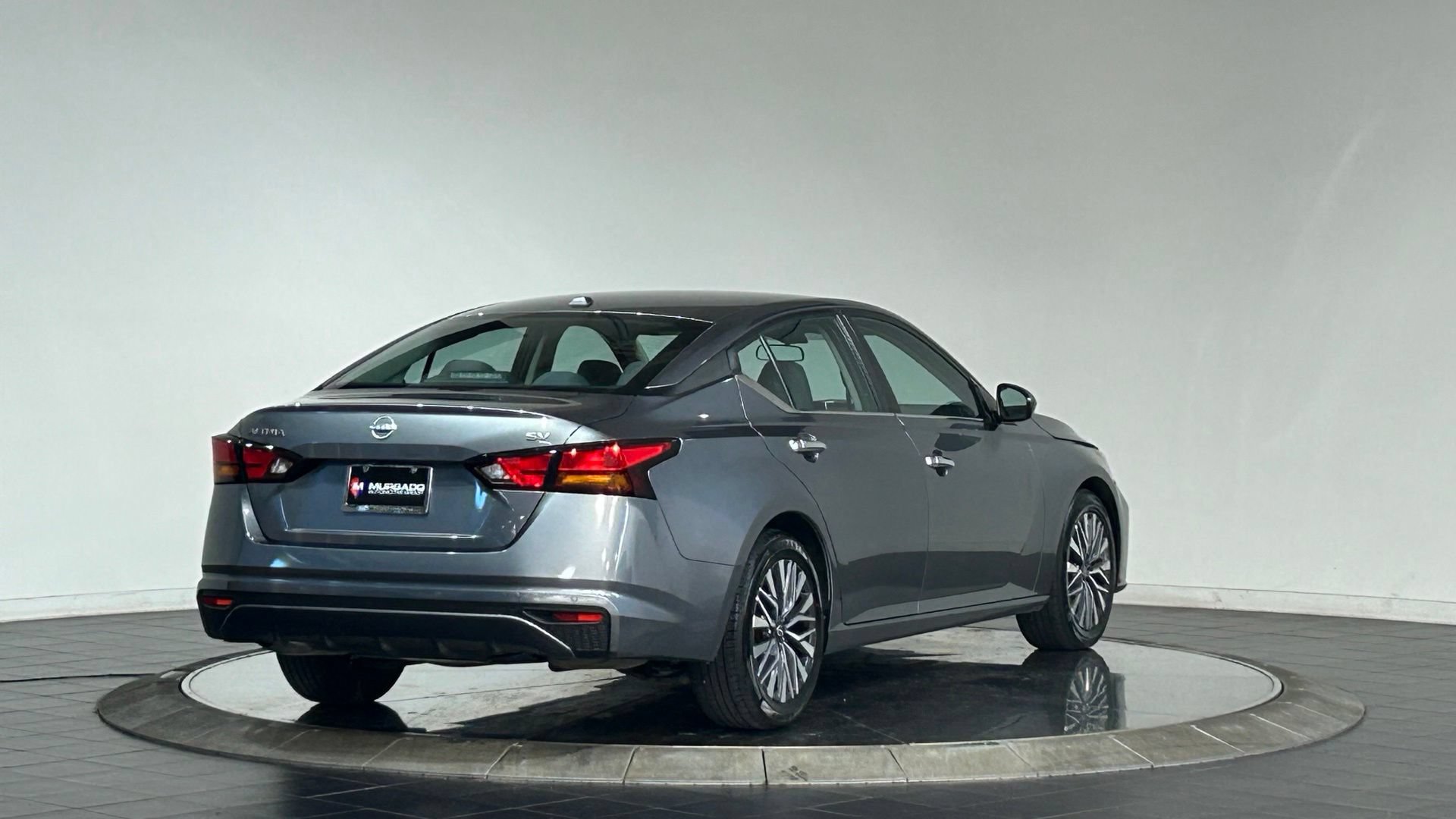 Used 2023 Nissan Altima 2.5 SV FWD image 10