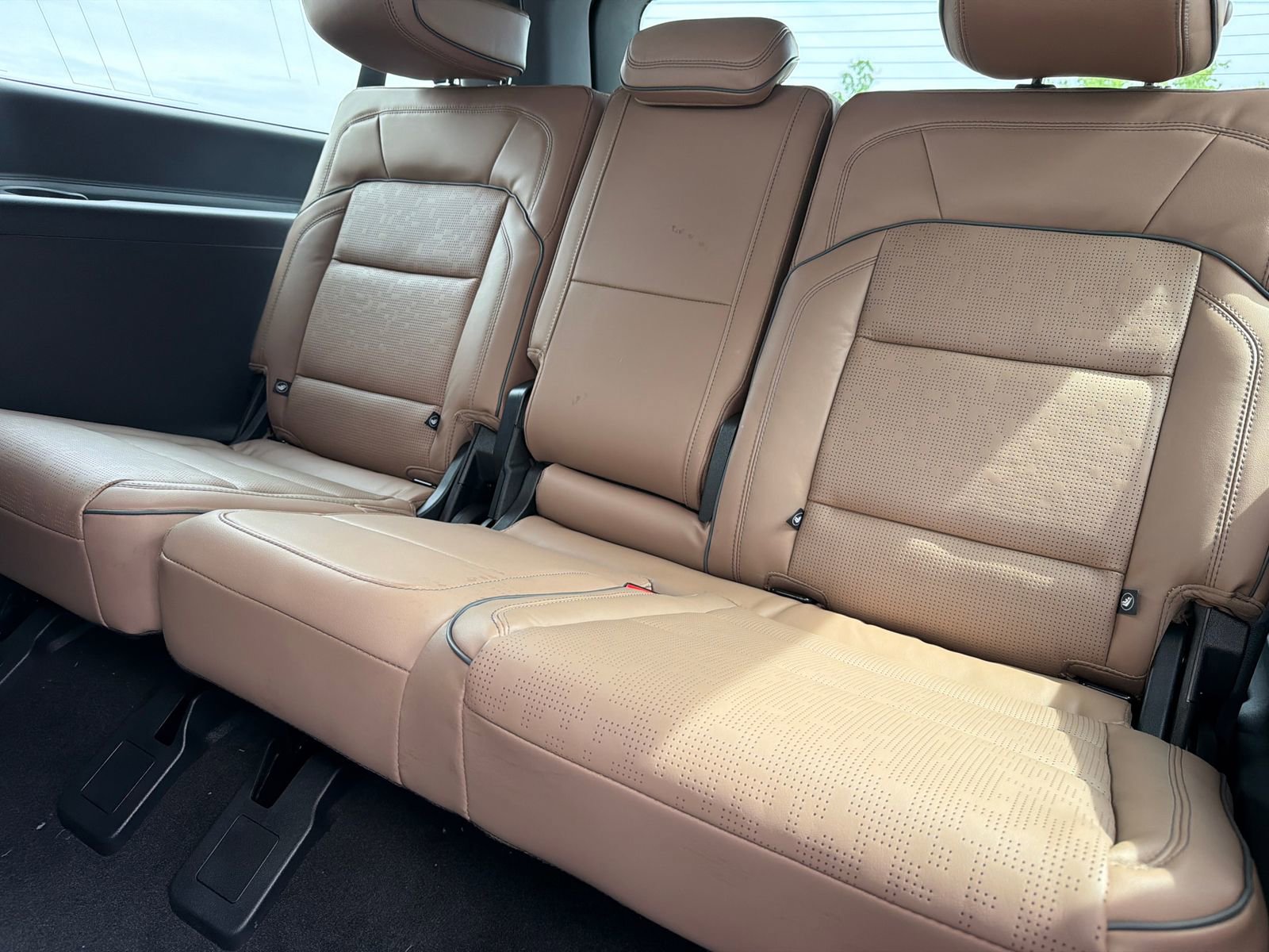New 2026 Lincoln Navigator L Black Label AWD/4WD image 18