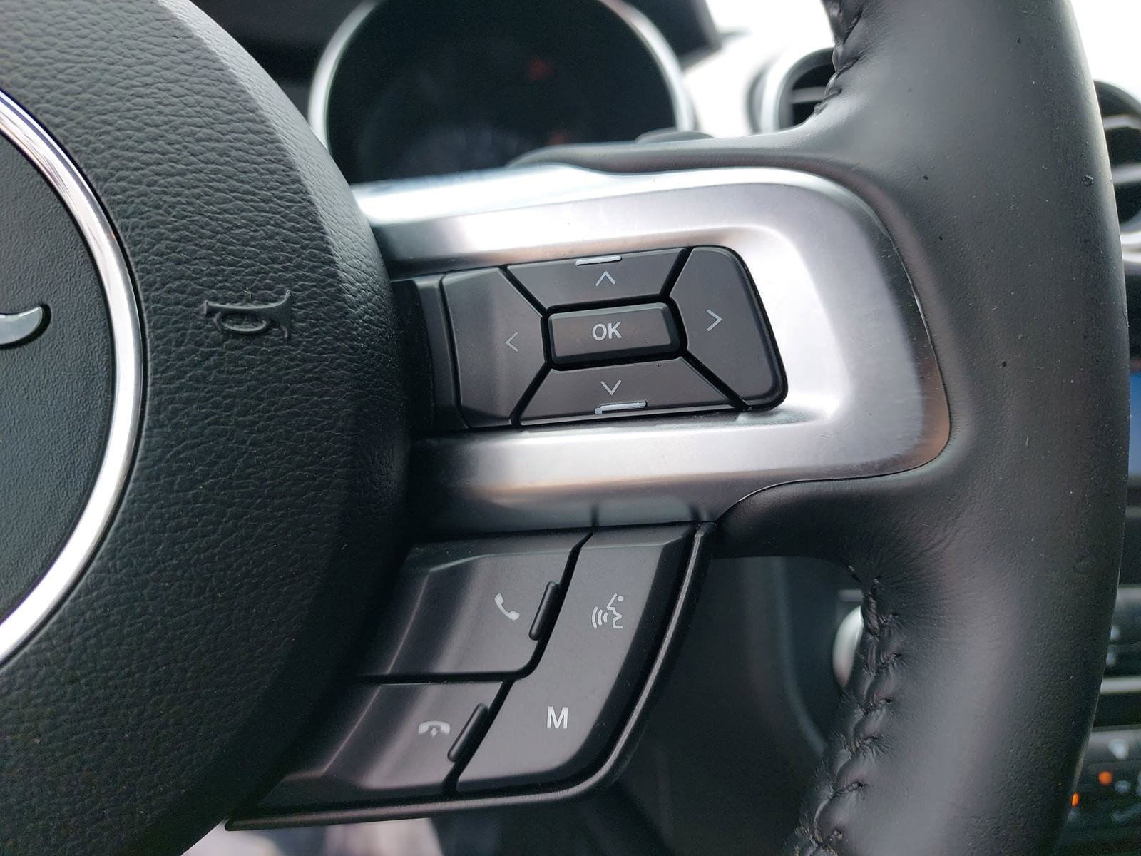 Used 2019 Ford Mustang GT w/ Ford Safe & Smart Package RWD image 18