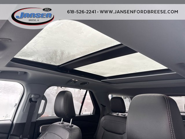 Used 2021 Ford Explorer Limited w/ Equipment Group 301A image 13