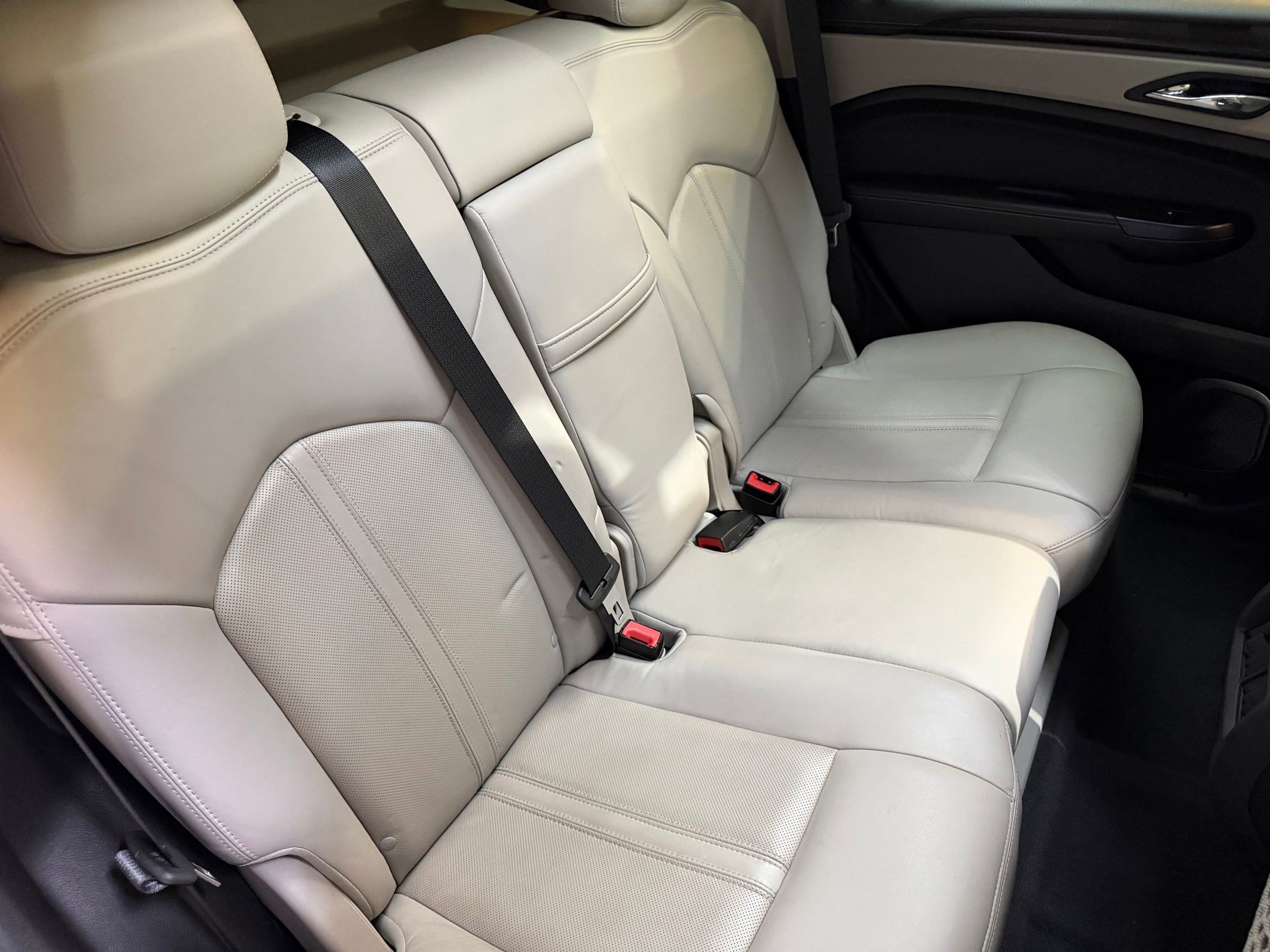 Used 2013 Cadillac SRX Performance w/ Driver Awareness Package image 43