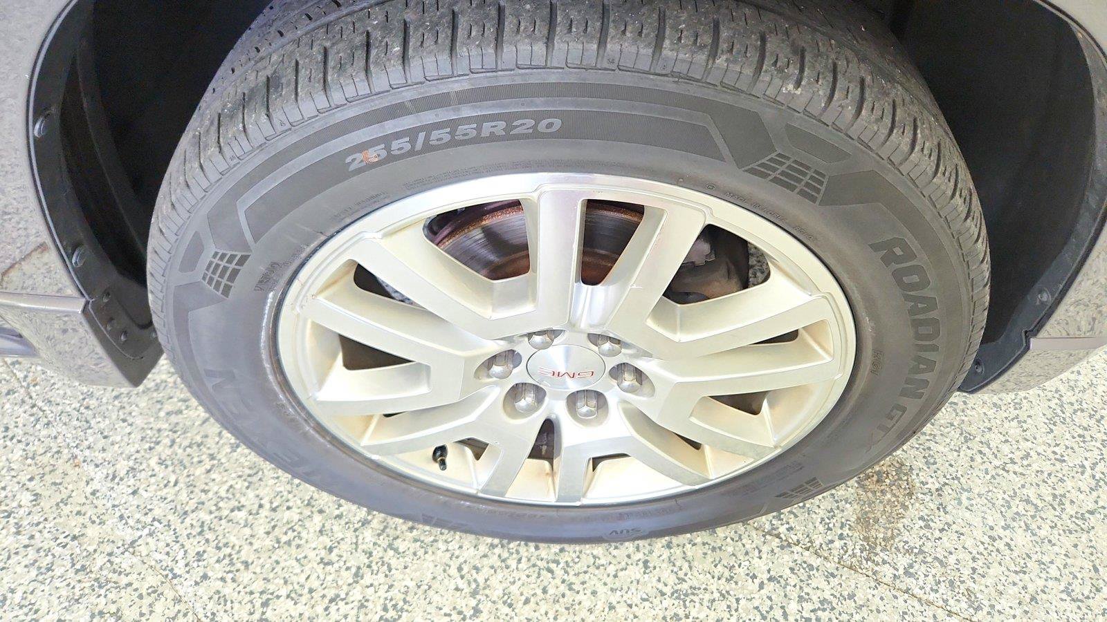 Used 2016 GMC Acadia Denali AWD/4WD image 32