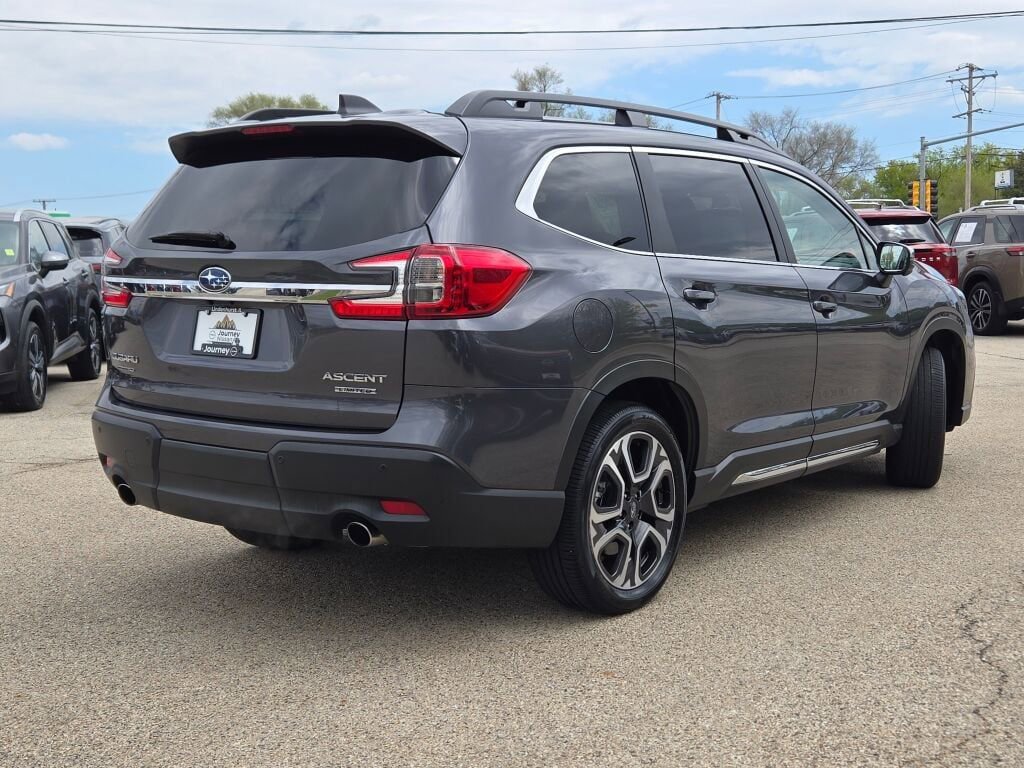 Used 2023 Subaru Ascent Limited w/ Technology Package AWD/4WD image 12