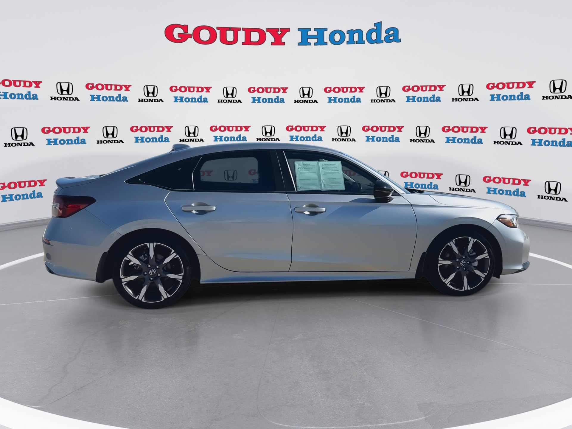Certified 2025 Honda Civic Sport Touring image 9