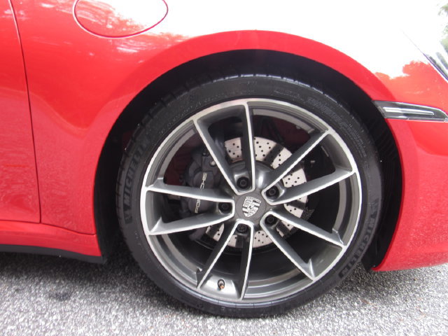 Certified 2024 Porsche 911 Carrera 4 AWD/4WD image 20