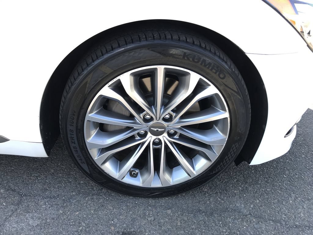 Used 2017 Genesis G80 3.8 w/ Option Group 02 AWD/4WD image 33