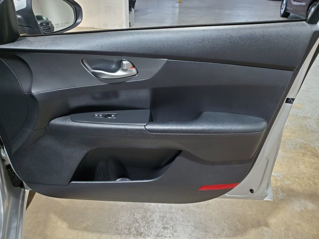 Used 2021 Kia Forte LXS image 16