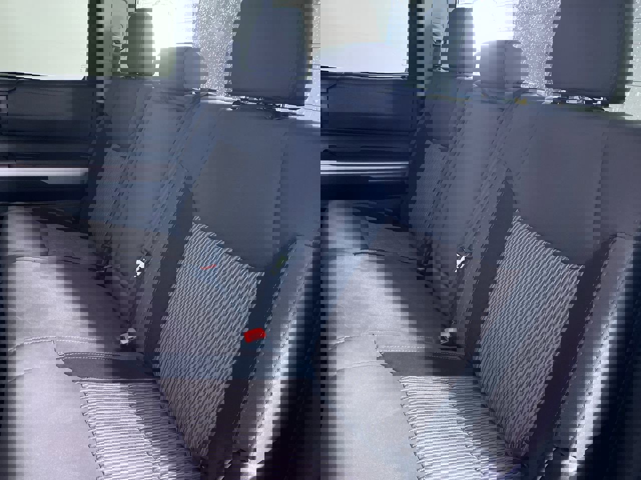 Used 2017 Toyota Tundra SR5 w/ SR5 Upgrade Package AWD/4WD image 11