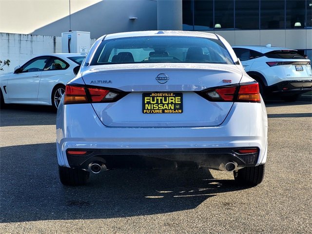 New 2025 Nissan Altima 2.5 SR image 5