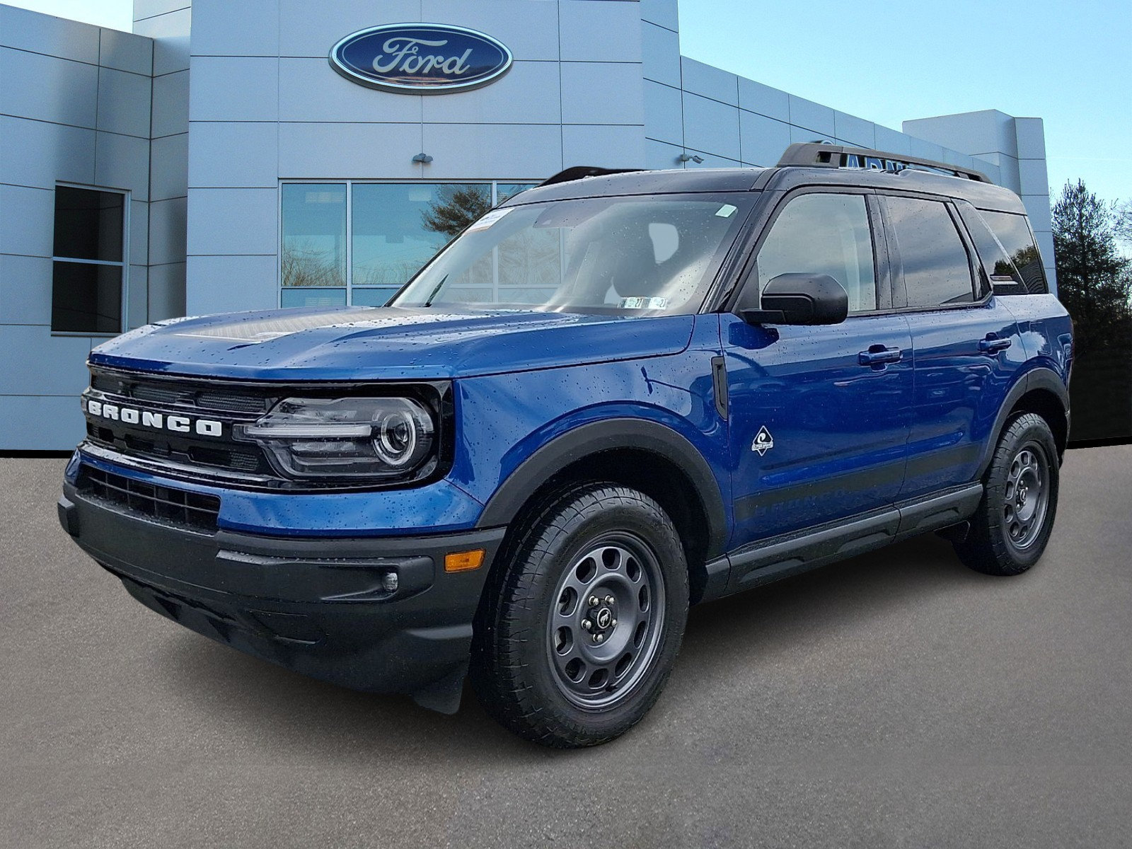Certified 2024 Ford Bronco Sport Outer Banks AWD/4WD image 4