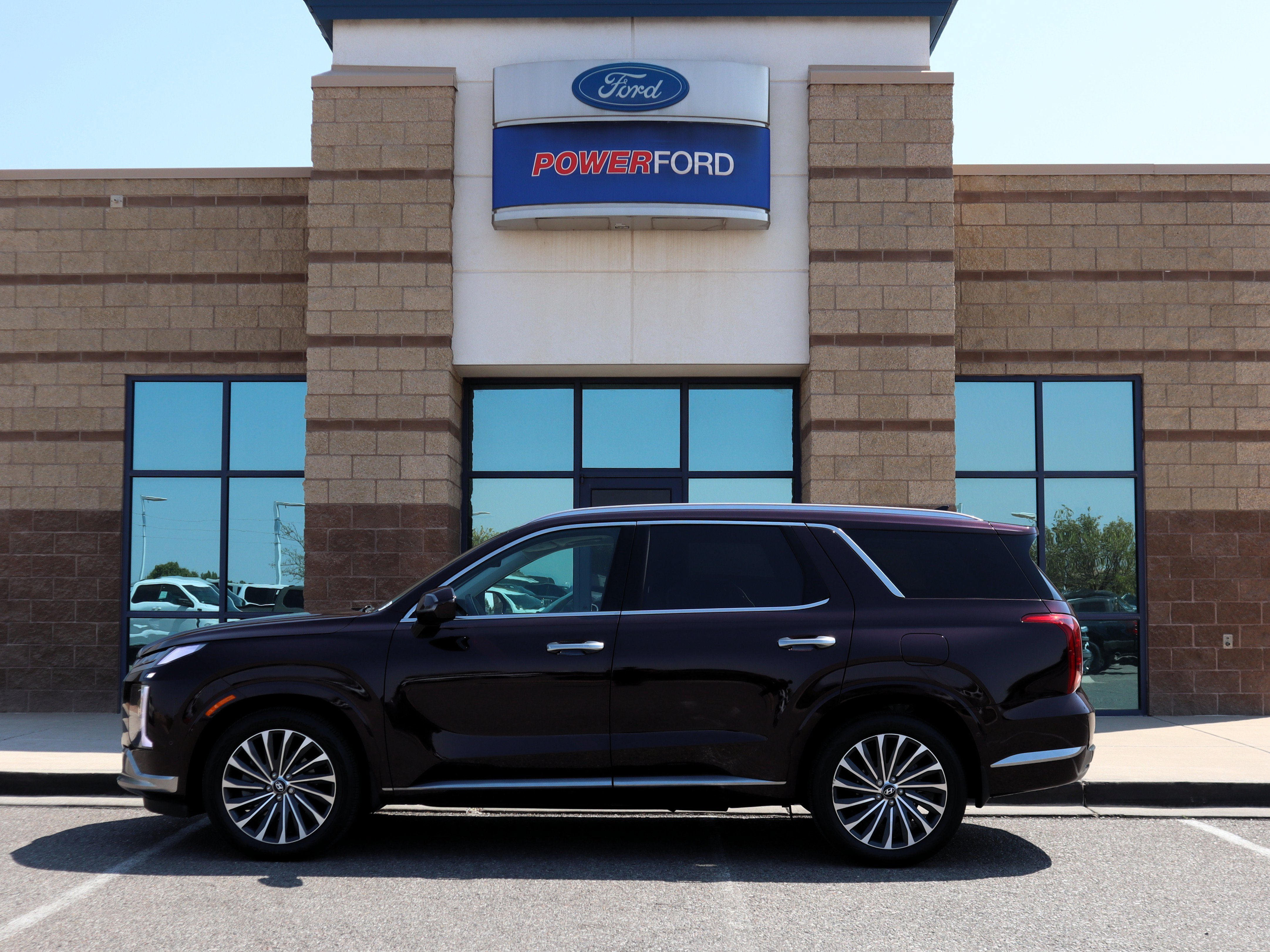 Used 2025 Hyundai Palisade Calligraphy AWD/4WD image 9