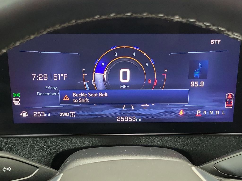 Certified 2025 Chevrolet Traverse LT image 12