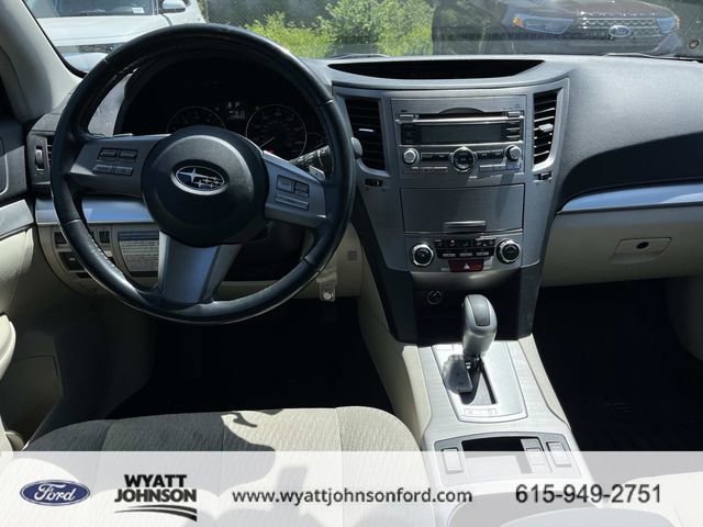 Used 2011 Subaru Outback 2.5i Premium w/ All-Weather Pkg AWD/4WD image 13