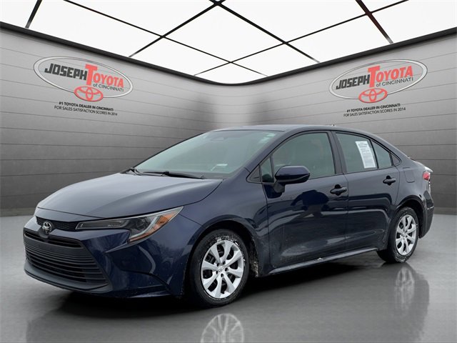 Used 2024 Toyota Corolla LE image 9