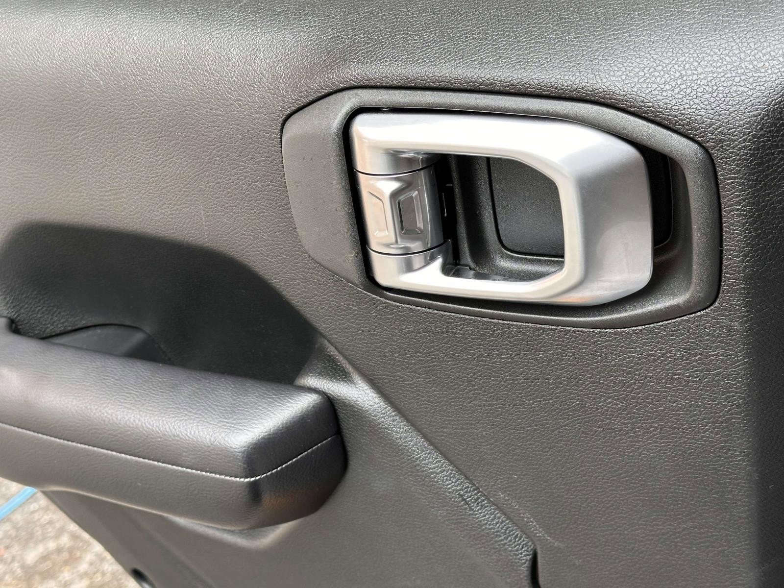 Used 2020 Jeep Wrangler Unlimited Sport S image 20