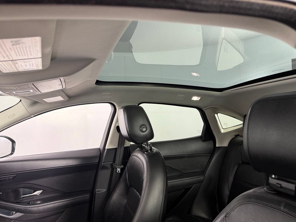 Used 2020 Jaguar E-PACE SE AWD/4WD image 23