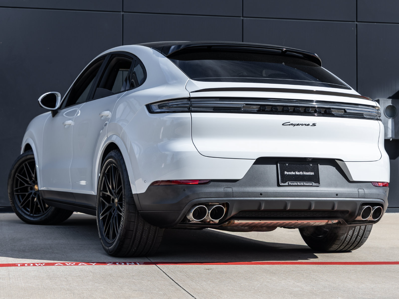 New 2026 Porsche Cayenne S AWD/4WD image 3