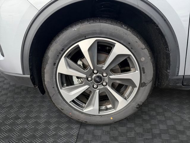 Used 2024 Ford Escape Platinum AWD/4WD image 14