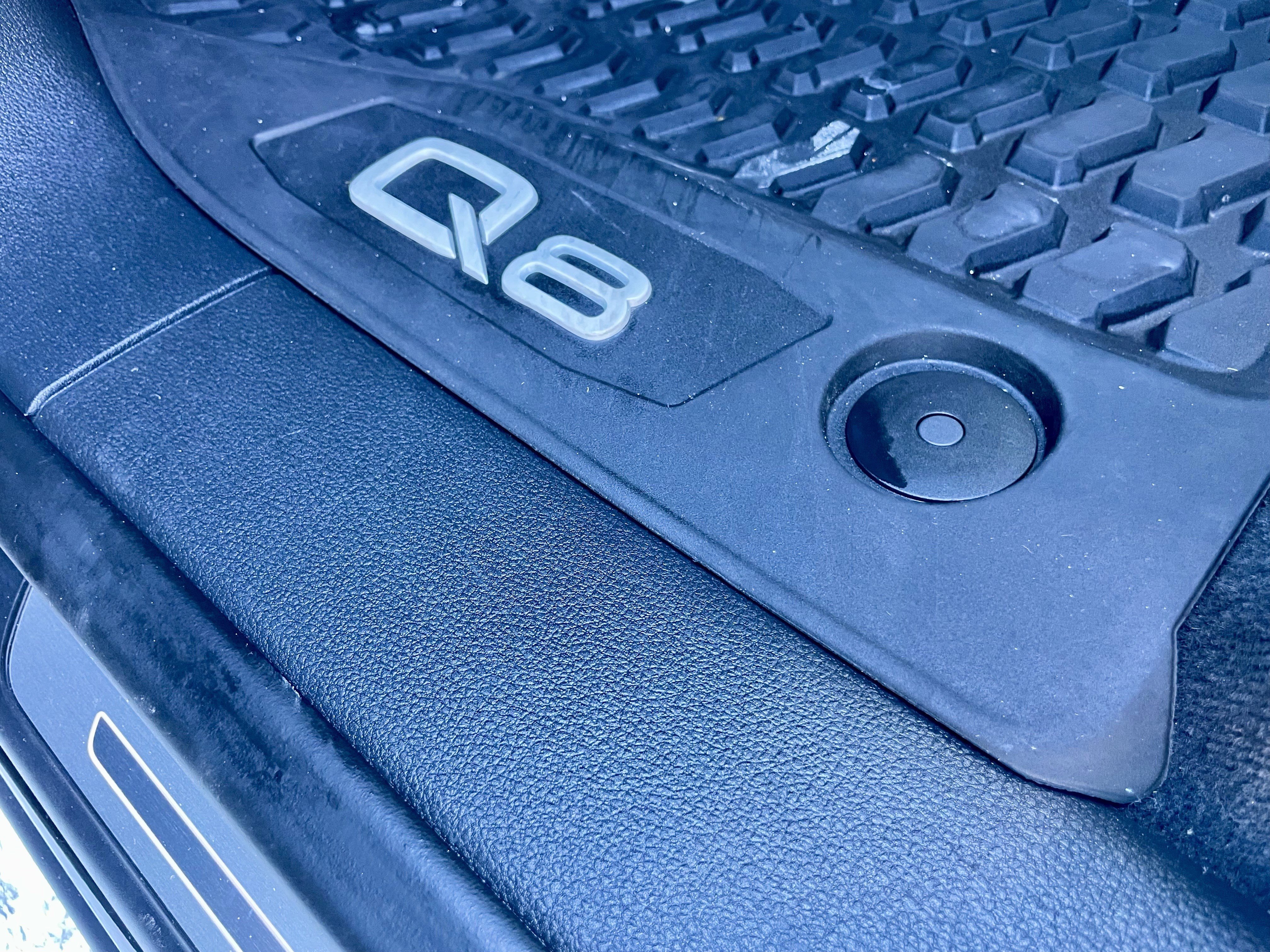 Used 2023 Audi Q8 Premium Plus image 39