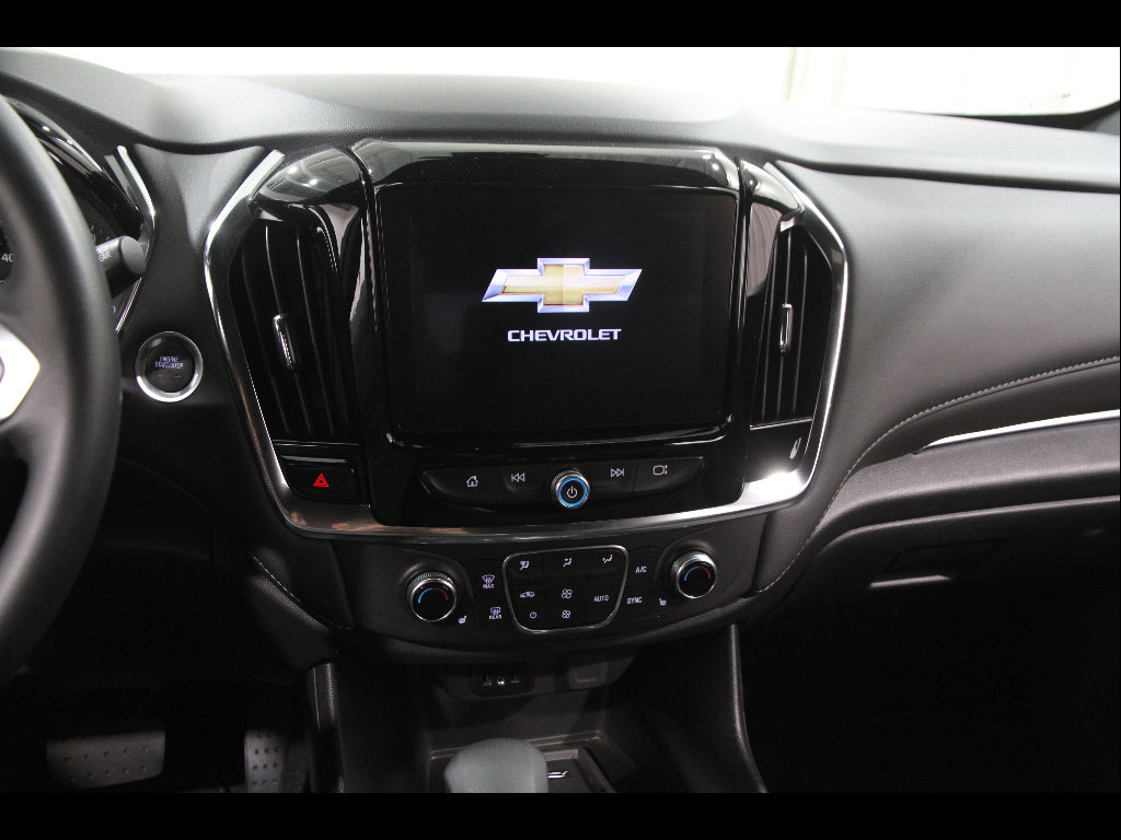 Certified 2023 Chevrolet Traverse LT FWD image 9