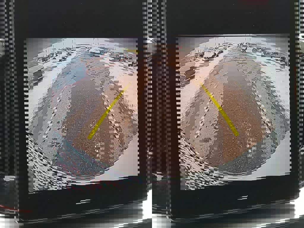 Certified 2025 Volvo XC90 B5 Core w/ Protection Package Premier image 30