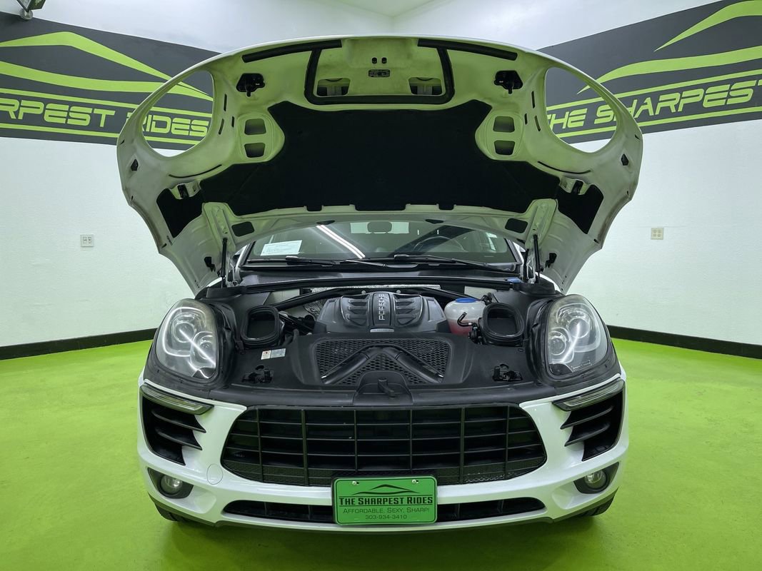 Used 2015 Porsche Macan S w/ Premium Package Plus image 4