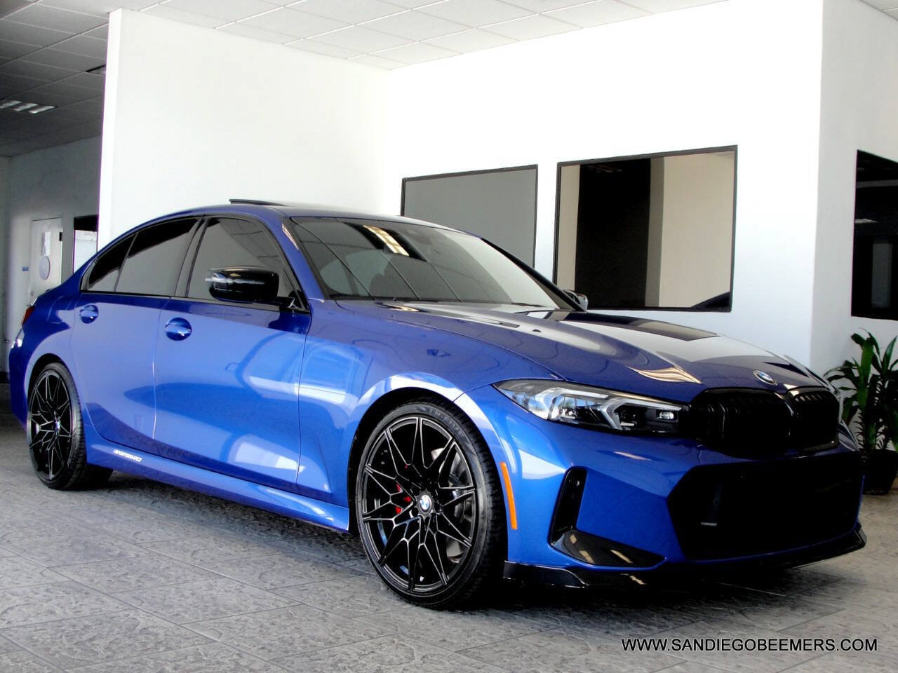 Used 2023 BMW 330i Sedan w/ M Sport Package RWD image 63