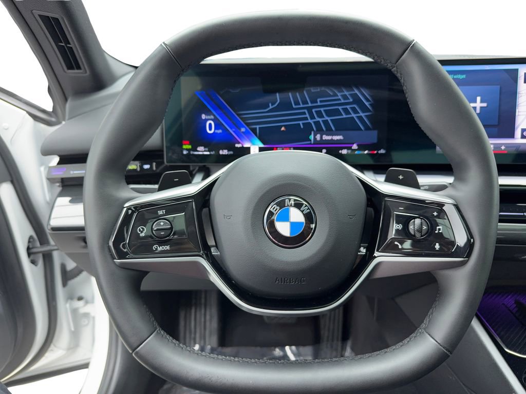 Used 2025 BMW 530i RWD image 19