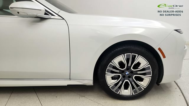 Used 2023 BMW i7 xDrive60 AWD/4WD image 21