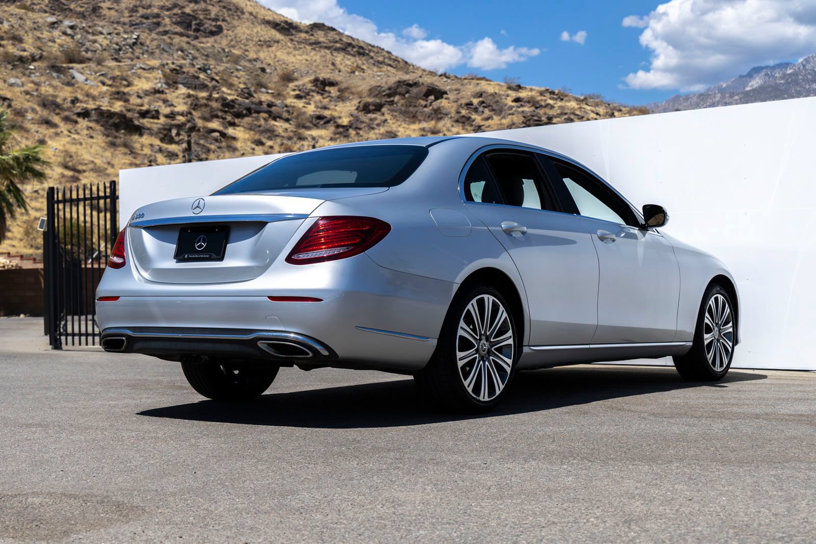 Used 2019 Mercedes-Benz E 300 image 5