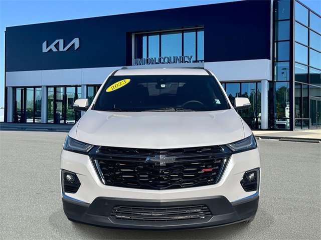 Used 2023 Chevrolet Traverse RS image 7