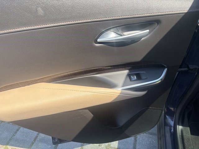 Certified 2025 Cadillac XT4 Premium Luxury image 29