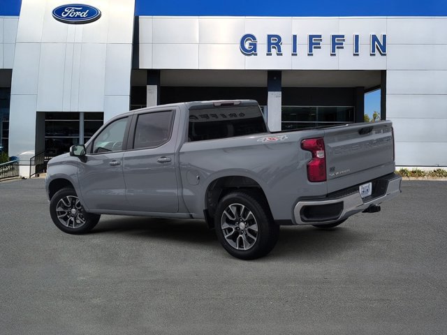 Used 2024 Chevrolet Silverado 1500 LT AWD/4WD image 9