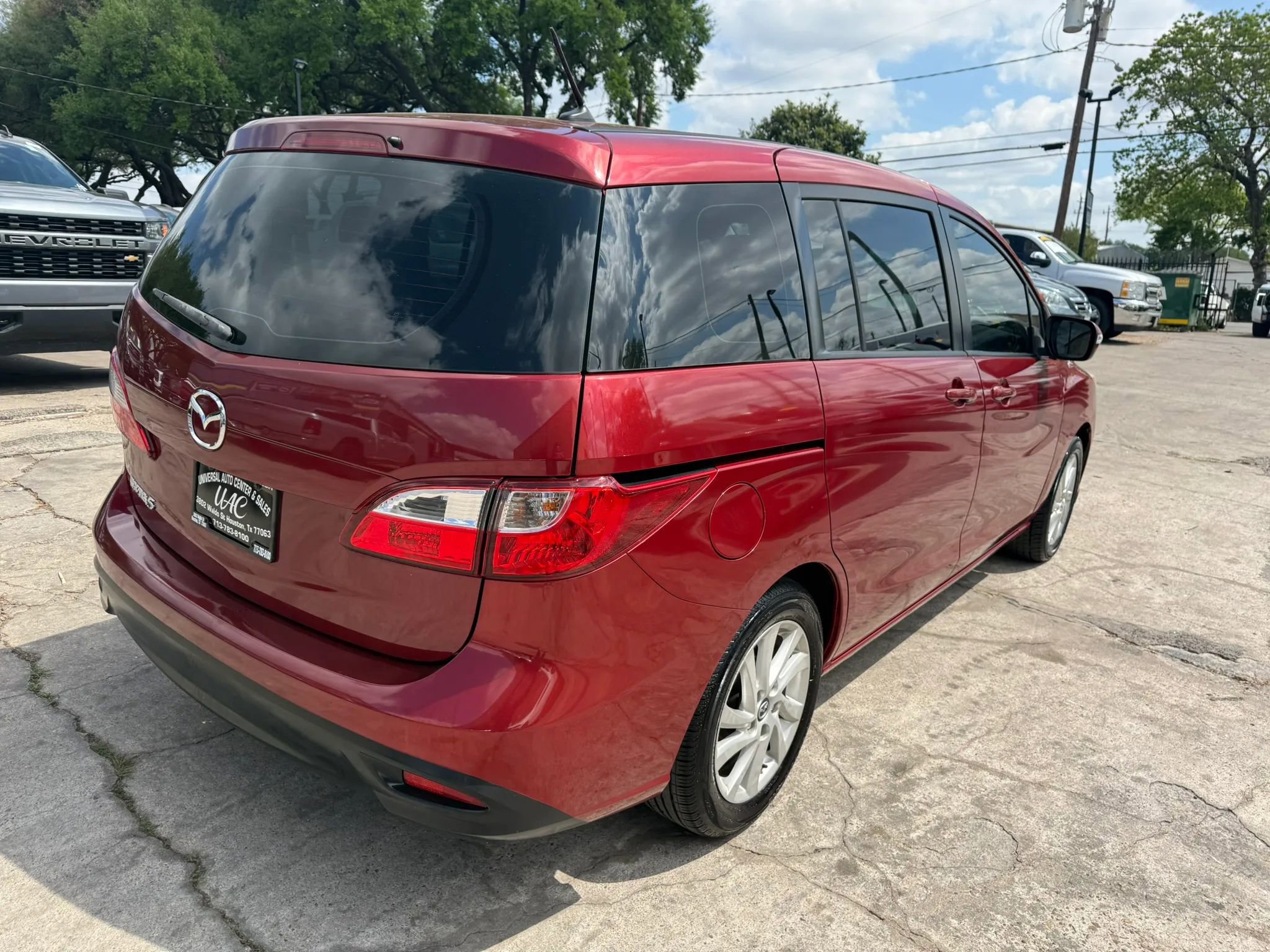Used 2014 MAZDA MAZDA5 Sport image 7