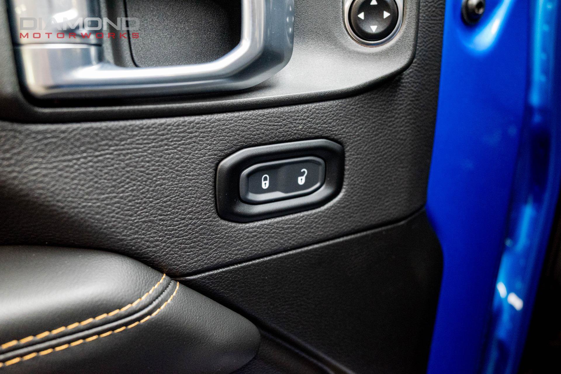 Used 2024 Jeep Wrangler Unlimited Sahara w/ Technology Group image 62