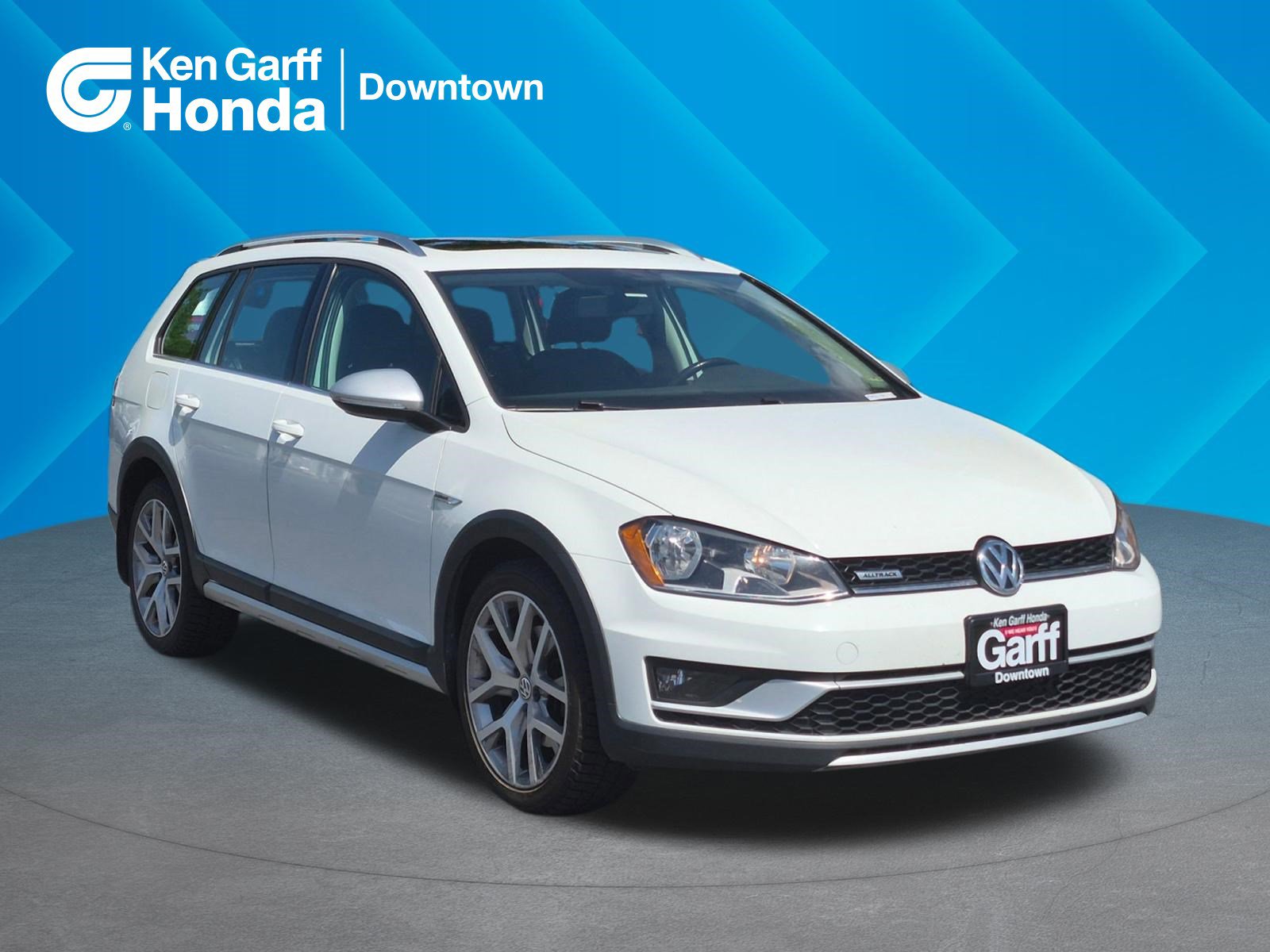 Used 2017 Volkswagen Golf Alltrack SEL AWD/4WD image 1