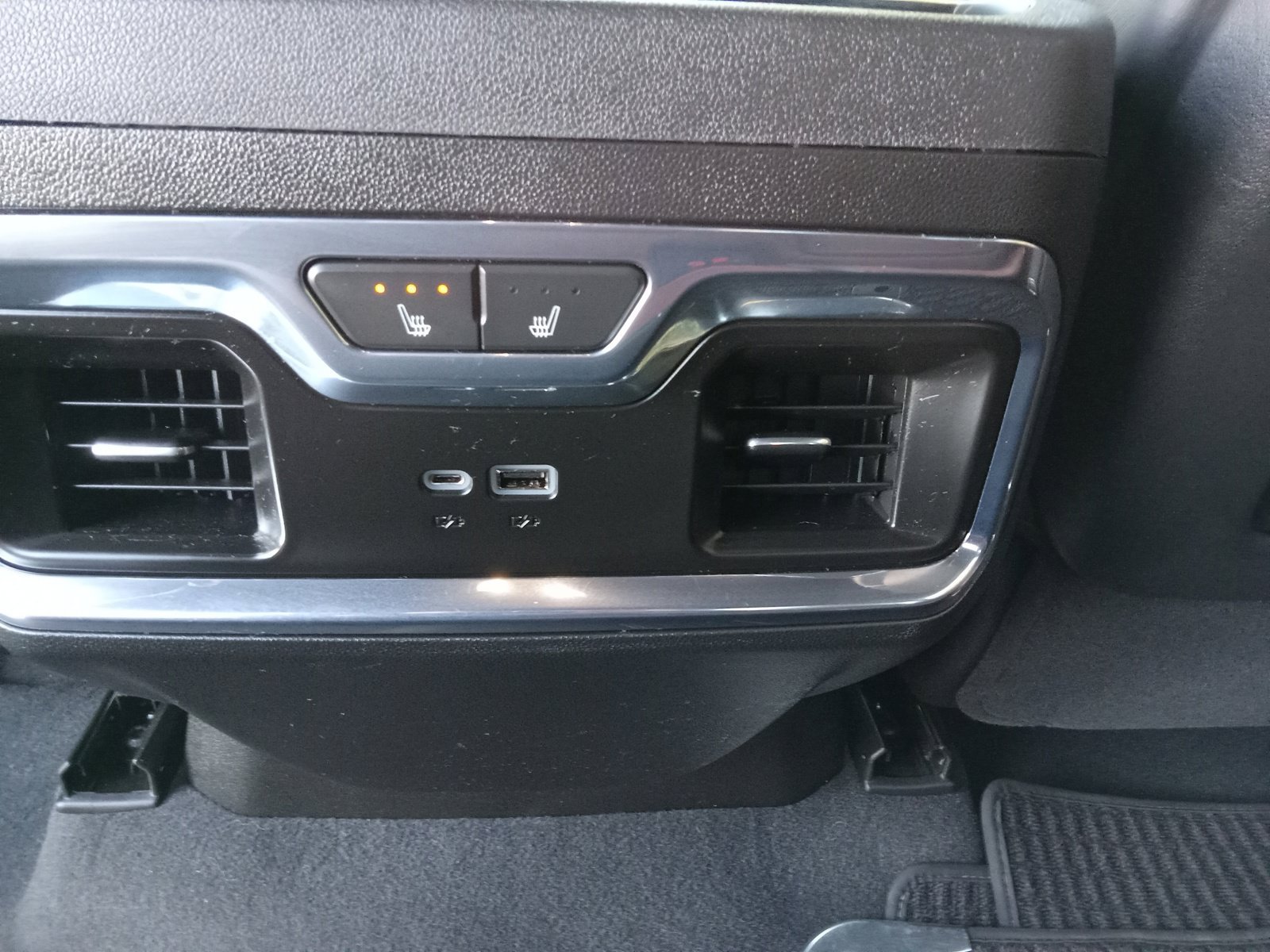 Used 2024 GMC Sierra 1500 Denali Ultimate AWD/4WD image 25