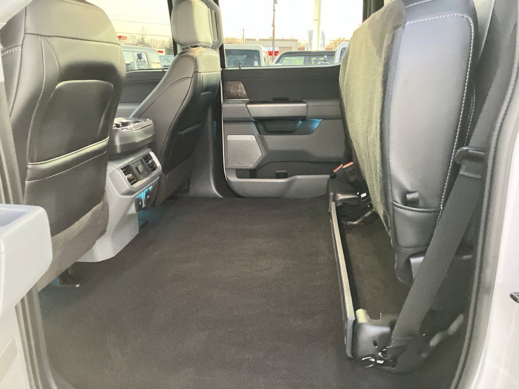 Used 2023 Ford F150 Lariat w/ Max Trailer Tow Package image 30