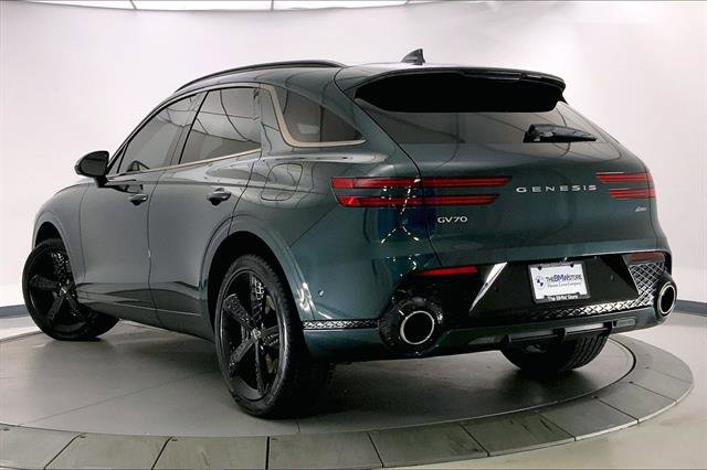 Used 2023 Genesis GV70 2.5T w/ Sport Prestige Package image 10