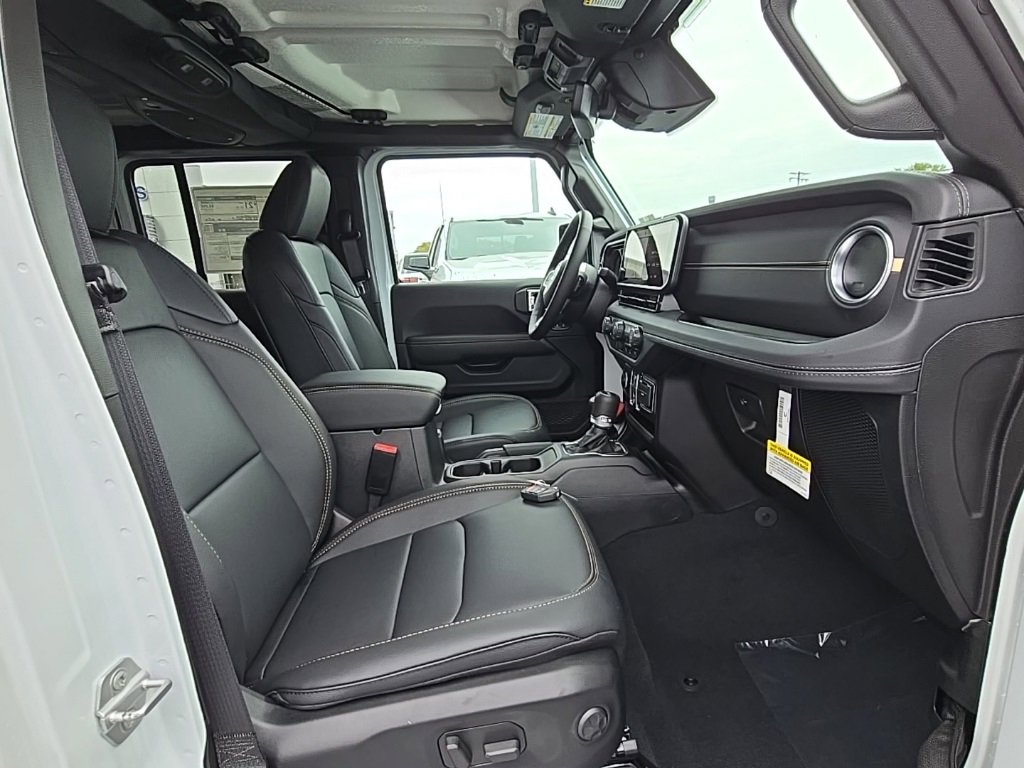 New 2026 Jeep Wrangler Sahara image 54