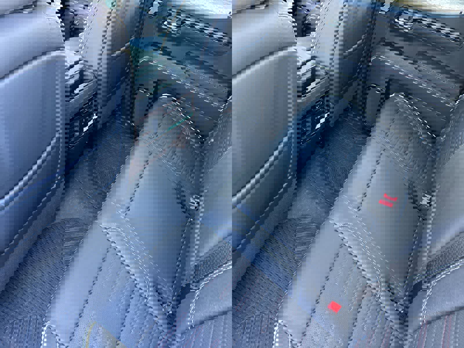 Used 2024 GMC Sierra 1500 AT4X w/ AT4X AEV Edition AWD/4WD image 4